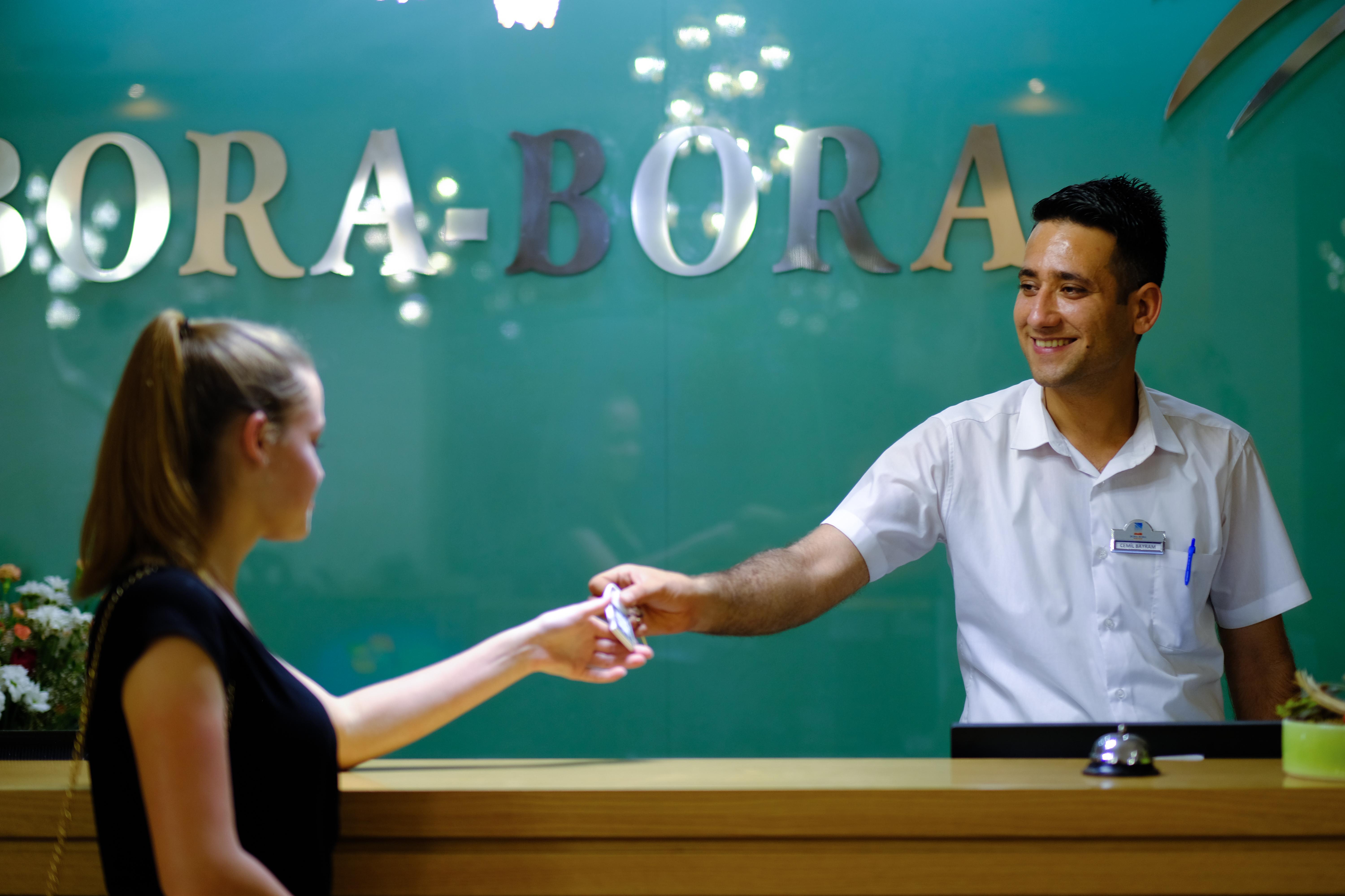 אלאניה Bora Bora Butik Hotel מראה חיצוני תמונה